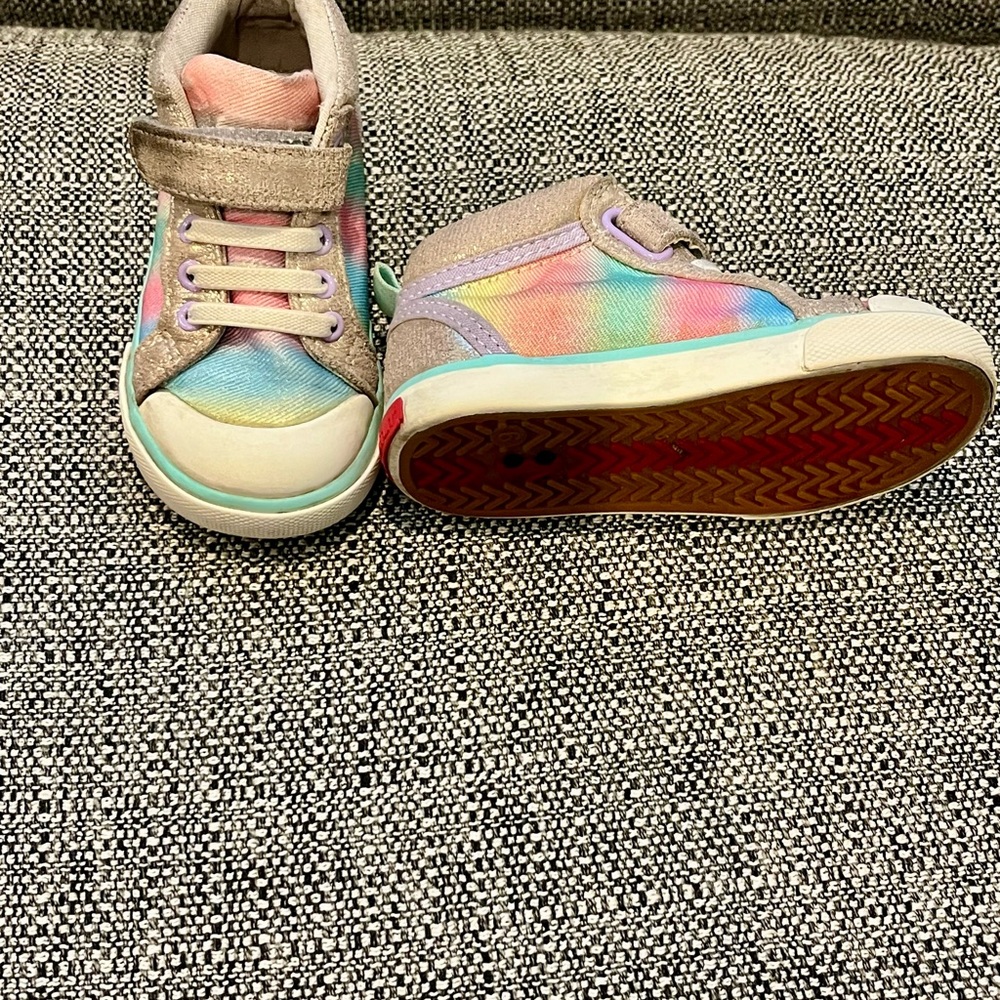 See Kai Run Colorful Kids Sneakers Size 6